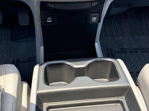 Used 2022 Honda Odyssey EX-L image 14