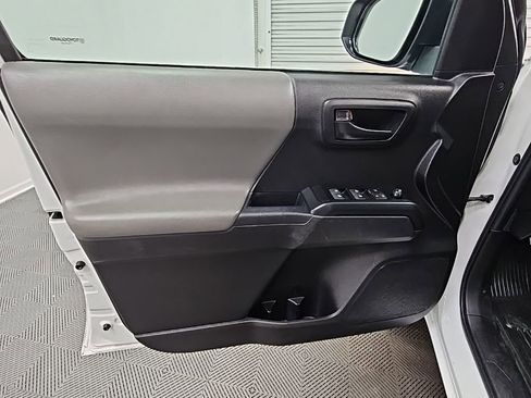 Used 2023 Toyota Tacoma SR image 26