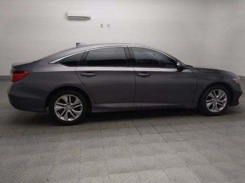 Used 2020 Honda Accord LX image 10