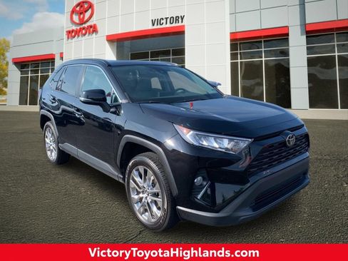Used 2020 Toyota RAV4 XLE Premium AWD/4WD image 1