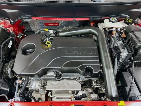 Used 2023 GMC Terrain SLE w/ Driver Convenience Package image 30