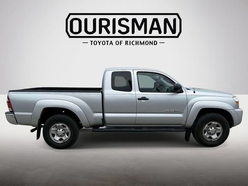 Used 2011 Toyota Tacoma 4x4 Access Cab w/ SR5 Pkg #2 image 3
