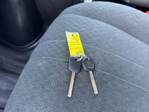 Used 2024 Chevrolet Express 2500 w/ Driver Convenience Package image 26