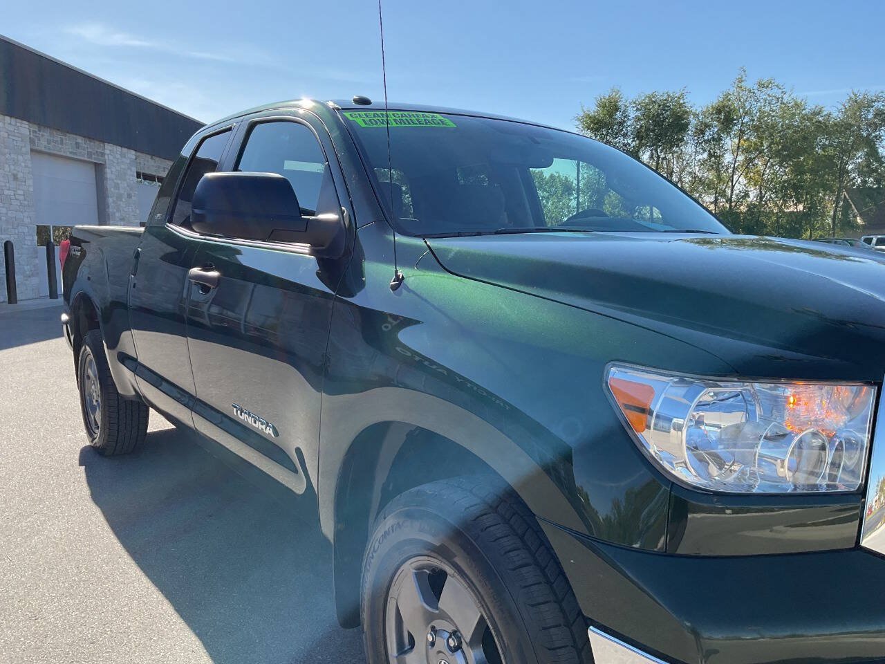 Used 2013 Toyota Tundra 4x4 Double Cab w/ TRD Off-Road Pkg image 11