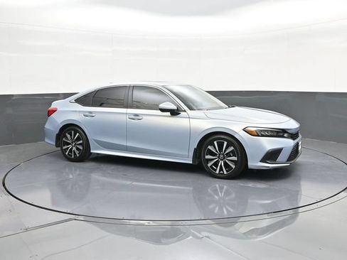 Used 2023 Honda Civic EX image 15