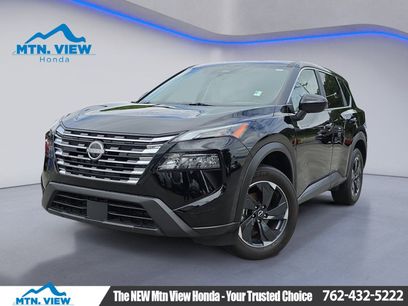 Used 2025 Nissan Rogue SV