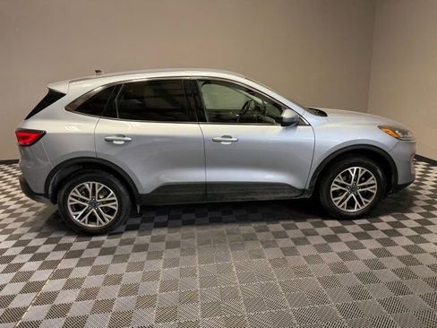Used 2022 Ford Escape SEL image 7