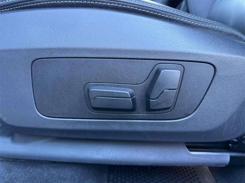 Used 2025 BMW X1 xDrive28i image 15