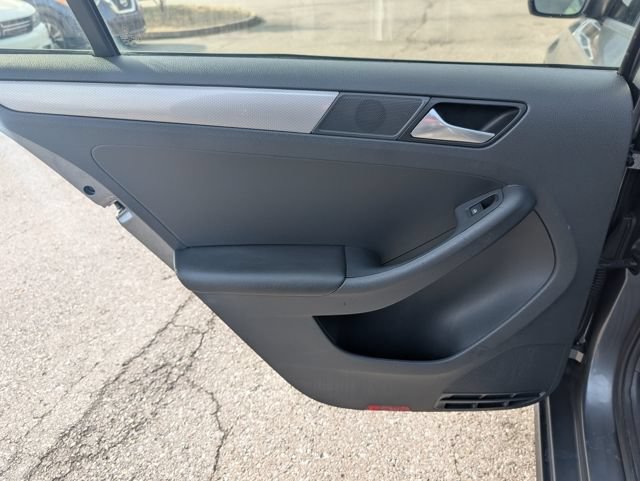 Used 2018 Volkswagen Jetta S FWD image 18