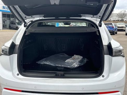 New 2026 Buick Envision Avenir image 13