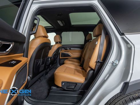 Used 2025 Kia Telluride SX X-Line AWD/4WD image 27