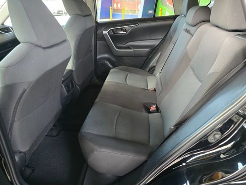 Used 2024 Toyota RAV4 XLE w/ Convenience Package AWD/4WD image 18