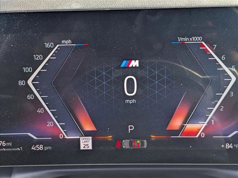 Used 2025 BMW 330i Sedan w/ M Sport Package image 4