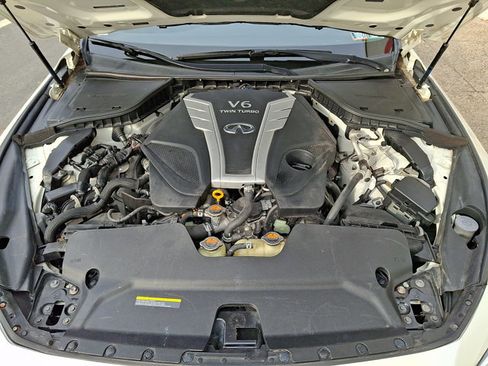 Used 2017 INFINITI Q50 Signature Edition w/ All Weather Package (L93) image 29