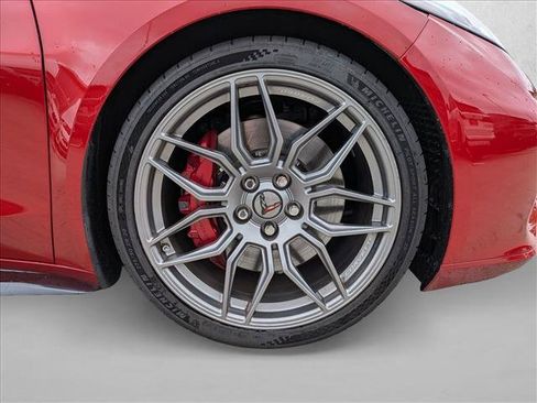 Used 2024 Chevrolet Corvette Z06 RWD image 21