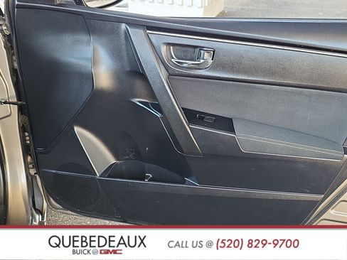 Used 2017 Toyota Corolla LE w/ Carpet Mat Package (TMS) FWD image 25