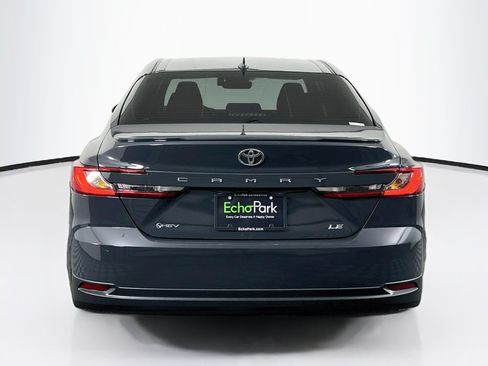 Used 2025 Toyota Camry LE w/ Convenience Package FWD image 7