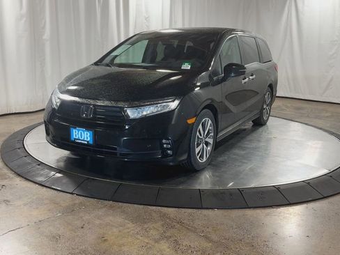 Used 2022 Honda Odyssey Touring image 4
