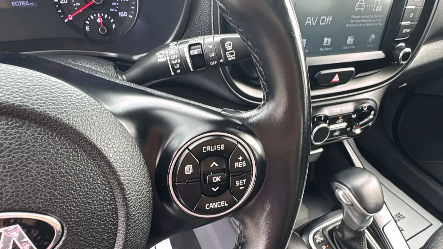 Used 2020 Kia Soul GT-Line FWD image 15