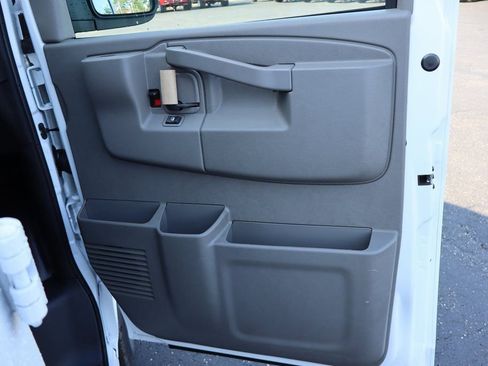 New 2025 Chevrolet Express 2500 w/ Driver Convenience Package image 24