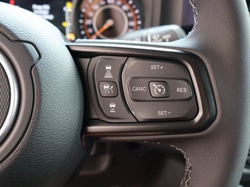 New 2025 Jeep Gladiator Sport image 16