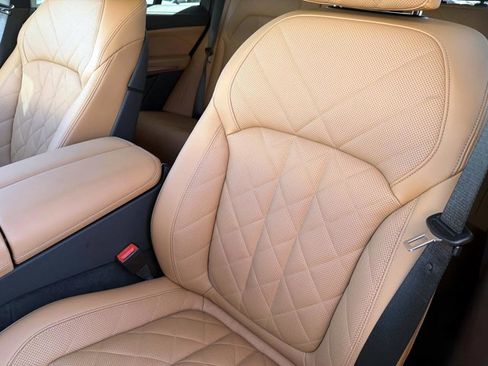 Used 2026 BMW X5 sDrive40i w/ M Sport Package RWD image 18