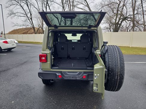 New 2026 Jeep Wrangler Unlimited Sport AWD/4WD image 21