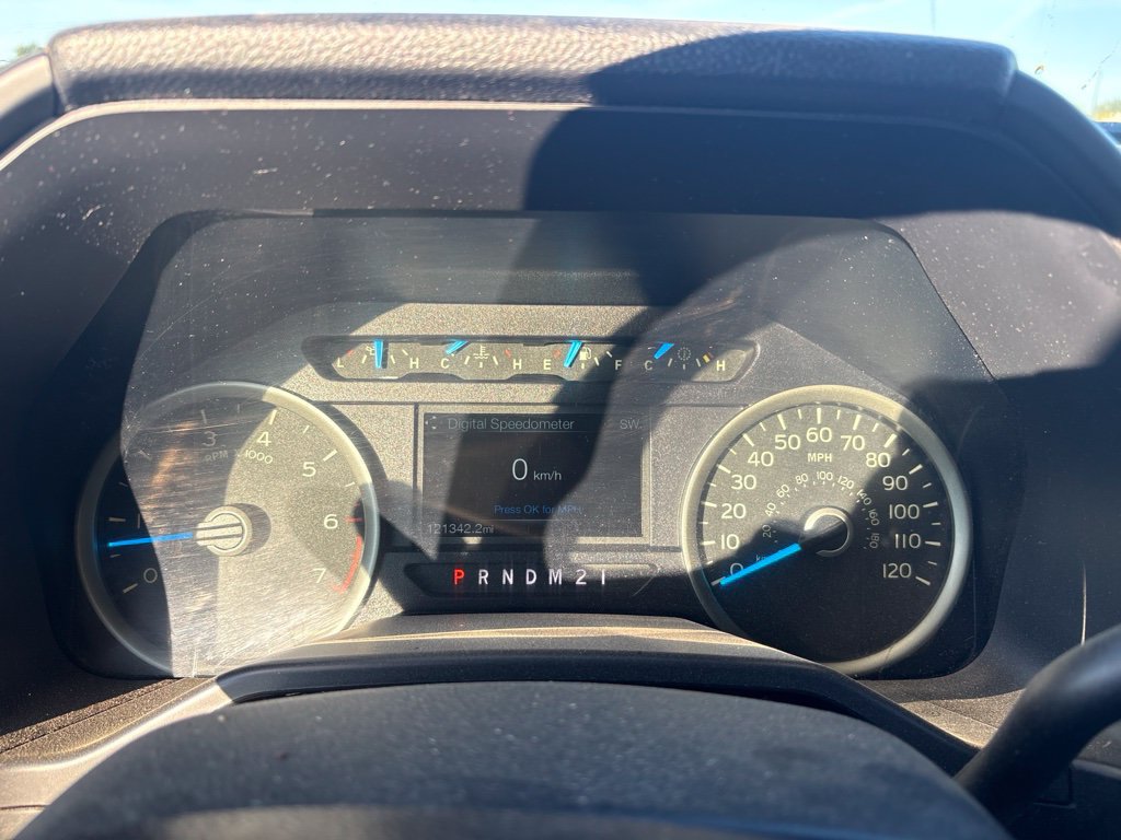 Used 2015 Ford F150 XLT w/ Equipment Group 301A Mid AWD/4WD image 26