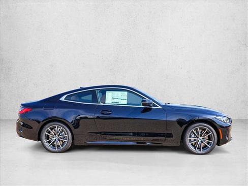 Certified 2026 BMW 430i xDrive Coupe w/ Premium Package AWD/4WD image 4