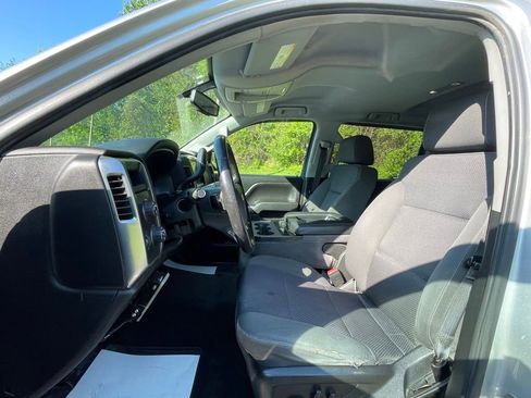 Used 2018 Chevrolet Silverado 1500 LT w/ All Star Edition AWD/4WD image 26
