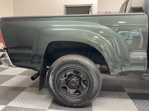 Used 2010 Toyota Tacoma 4x4 Access Cab image 10