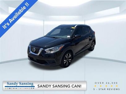 Used 2020 Nissan Kicks SV