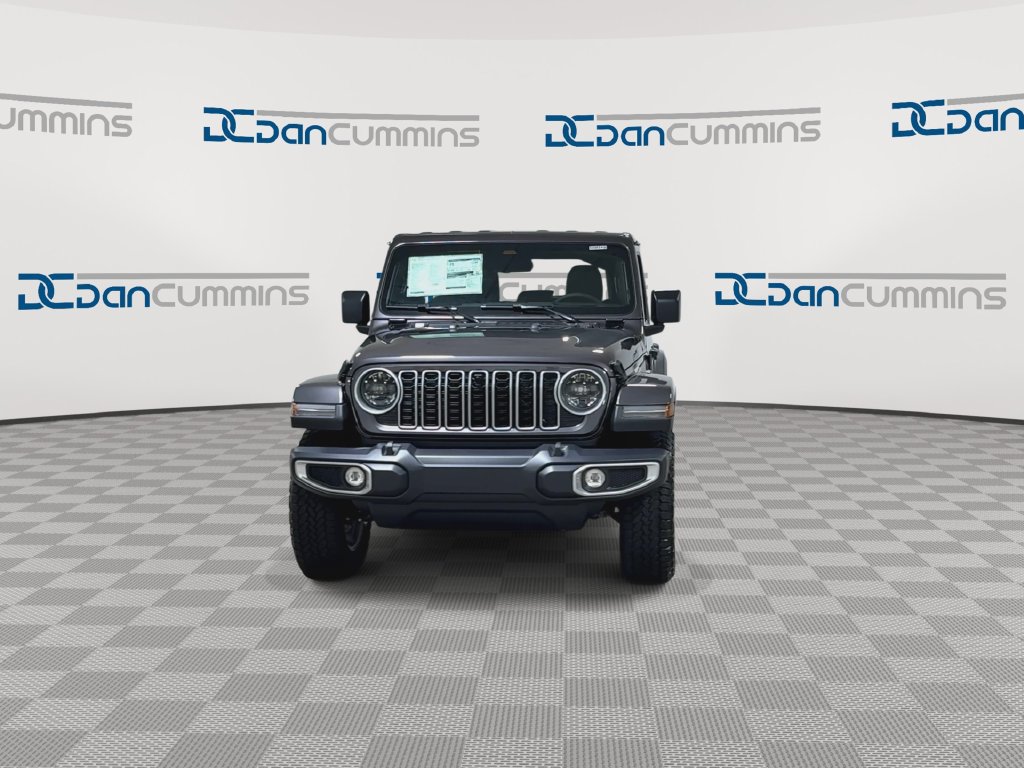 New 2026 Jeep Wrangler Unlimited Sahara AWD/4WD image 3