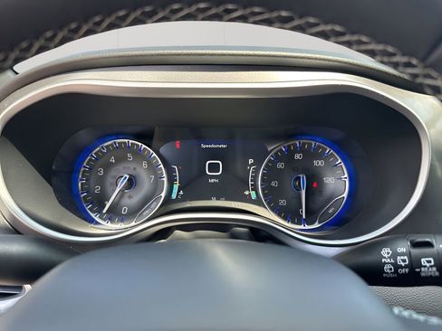 New 2026 Chrysler Voyager LX FWD image 49