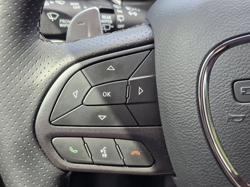 Used 2025 Dodge Durango GT w/ Blacktop Package AWD/4WD image 15