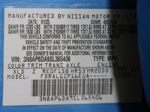 Used 2025 Nissan Kicks SR image 40