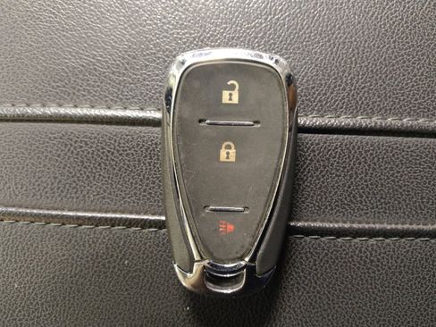 Used 2022 Chevrolet Blazer LT image 32