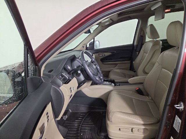 Used 2021 Honda Pilot Elite image 12