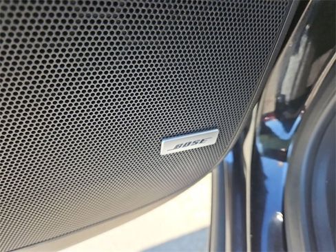 Used 2024 Buick Enclave Premium image 23