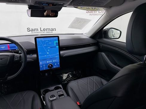 Used 2024 Ford Mustang Mach-E Select image 22