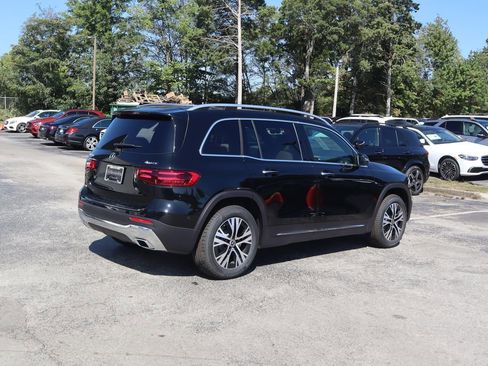 New 2026 Mercedes-Benz GLB 250 4MATIC image 3