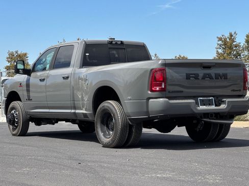 New 2026 RAM 3500 Laramie w/ Night Edition AWD/4WD image 5