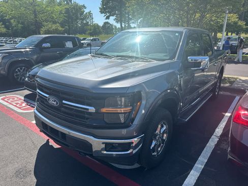 Used 2024 Ford F150 XLT w/ Equipment Group 302A MID image 2