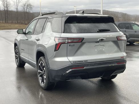 Used 2025 Chevrolet Equinox RS w/ Safety and Technology Package image 6