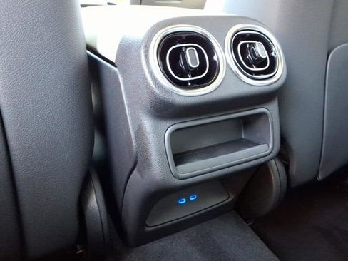 New 2026 Mercedes-Benz GLC 300 4MATIC image 18