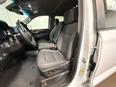 Used 2023 Chevrolet Silverado 1500 LT AWD/4WD image 12