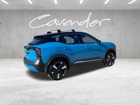 New 2026 Nissan Kicks SR image 16