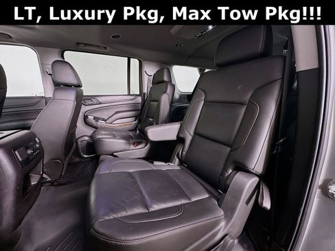 Used 2018 Chevrolet Suburban LT image 27