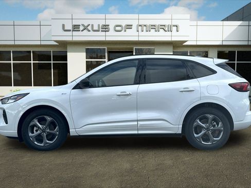 Used 2023 Ford Escape ST-Line w/ Equipment Group 301A image 2