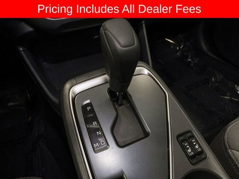 Used 2025 Subaru Crosstrek 2.0i Premium AWD/4WD image 17